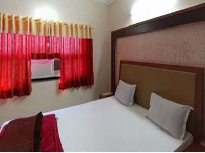 Hotel Damji